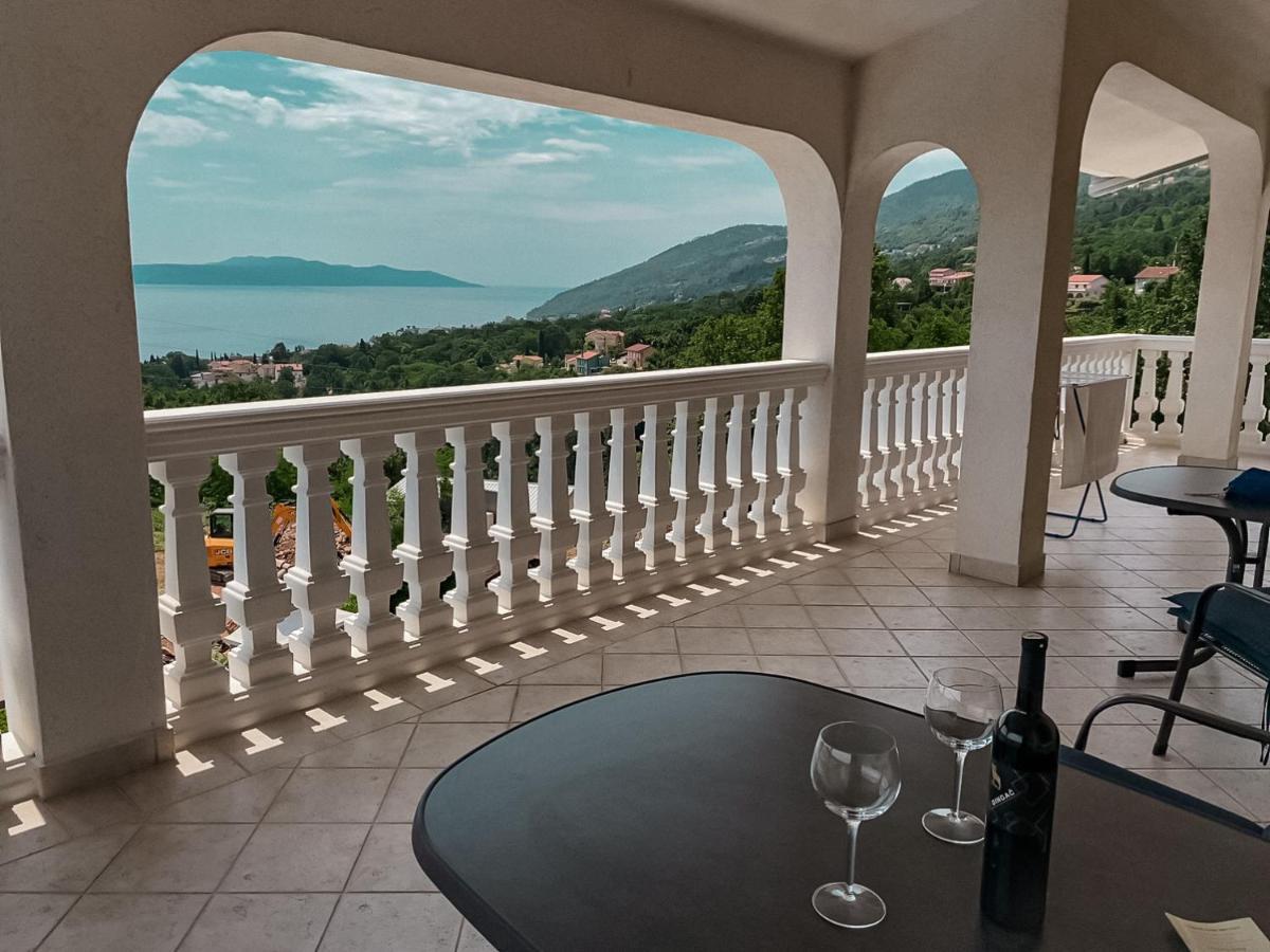 Apartments Villa Chiara Opatija Ičići Zewnętrze zdjęcie